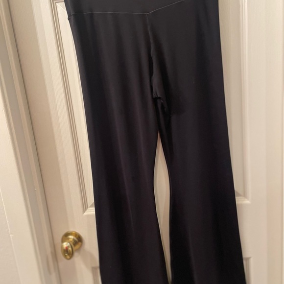 Aerie Crossover Flairs - Picture 5 of 6